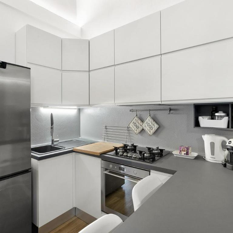 Cleo Home - Appartamento con 2 Camere da Letto e con Vista Montagna - 5