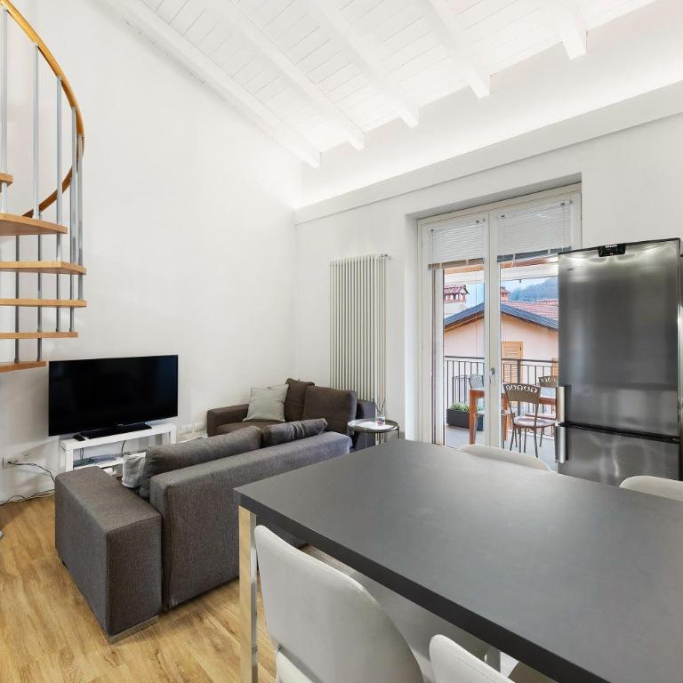 Cleo Home - Appartamento con 2 Camere da Letto e con Vista Montagna - 10