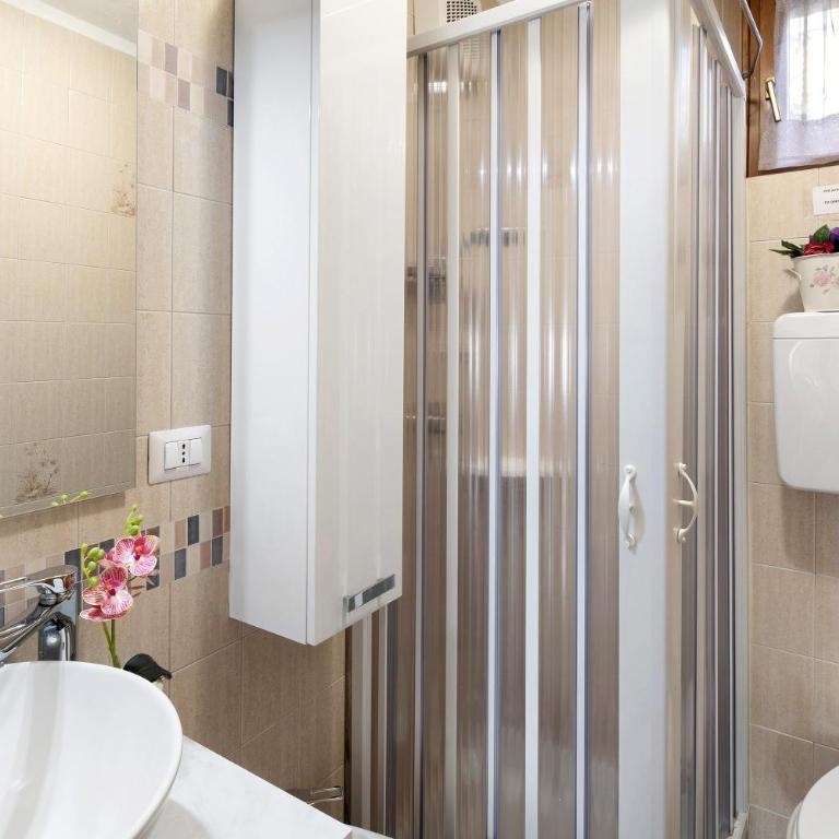 Ciasa de Lucky - Appartamento Deluxe con 2 Camere da Letto e Vista Giardino - 18