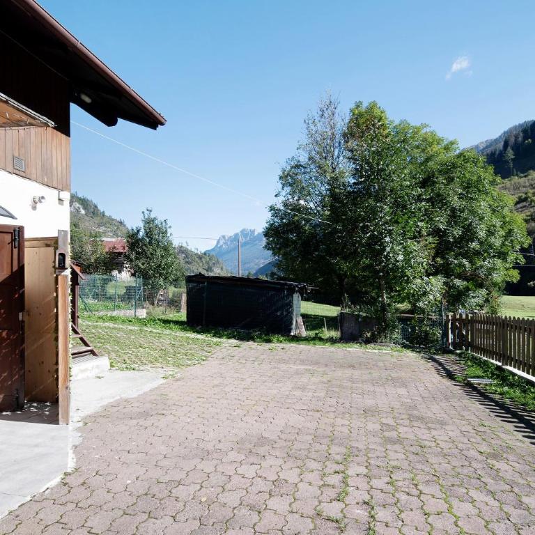 Ciasa de Lucky - Appartamento Deluxe con 2 Camere da Letto e Vista Giardino - 31