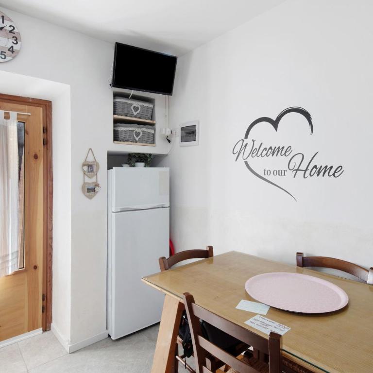 Ciasa de Lucky - Appartamento Deluxe con 2 Camere da Letto e Vista Giardino - 9
