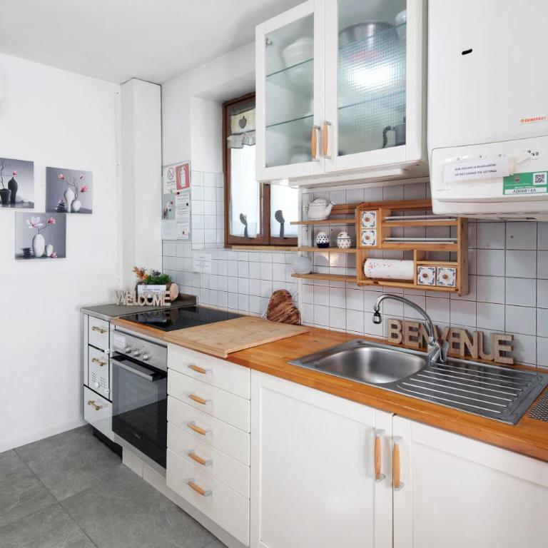 Ciasa de Lucky - Appartamento Deluxe con 2 Camere da Letto e Vista Giardino - 12