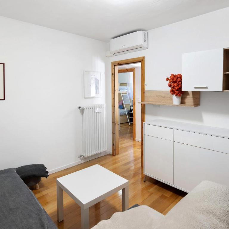 Ciasa de Lucky - Appartamento Deluxe con 2 Camere da Letto e Vista Giardino - 6
