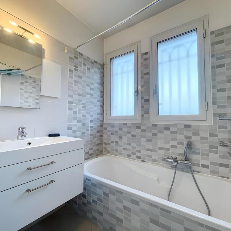 Centre Antibes Riva Park 4p - Apartment mit Terrasse - 10