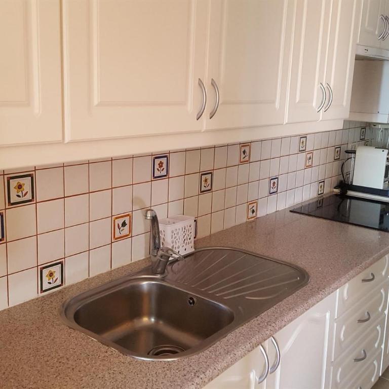 3-bedroom Bella Villa with own pool - Villa con vistas al mar - 13