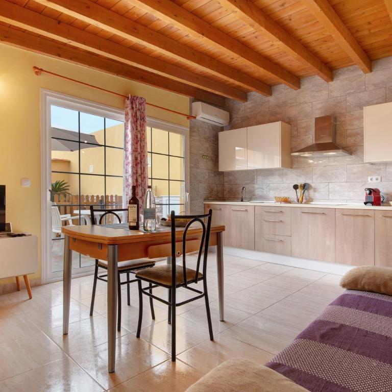 Casa Paco 1 - Apartamento de 1 dormitorio con jardín - 2