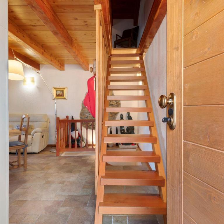 Casa Vacanze La Ravoire - Appartamento Deluxe con 2 Camere da Letto e Vista Giardino - 24