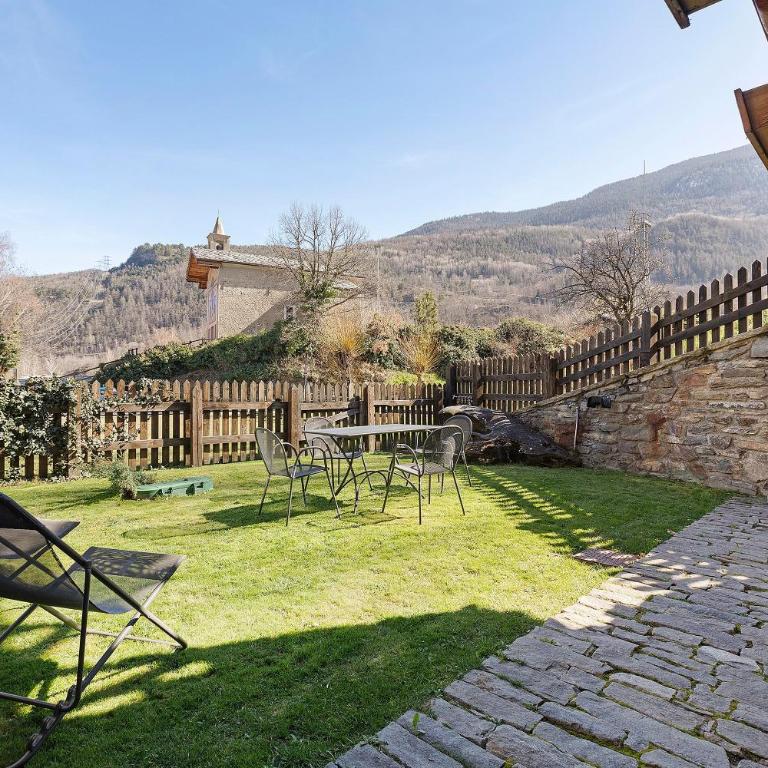 Casa Vacanze La Ravoire - Appartamento Deluxe con 2 Camere da Letto e Vista Giardino - 2