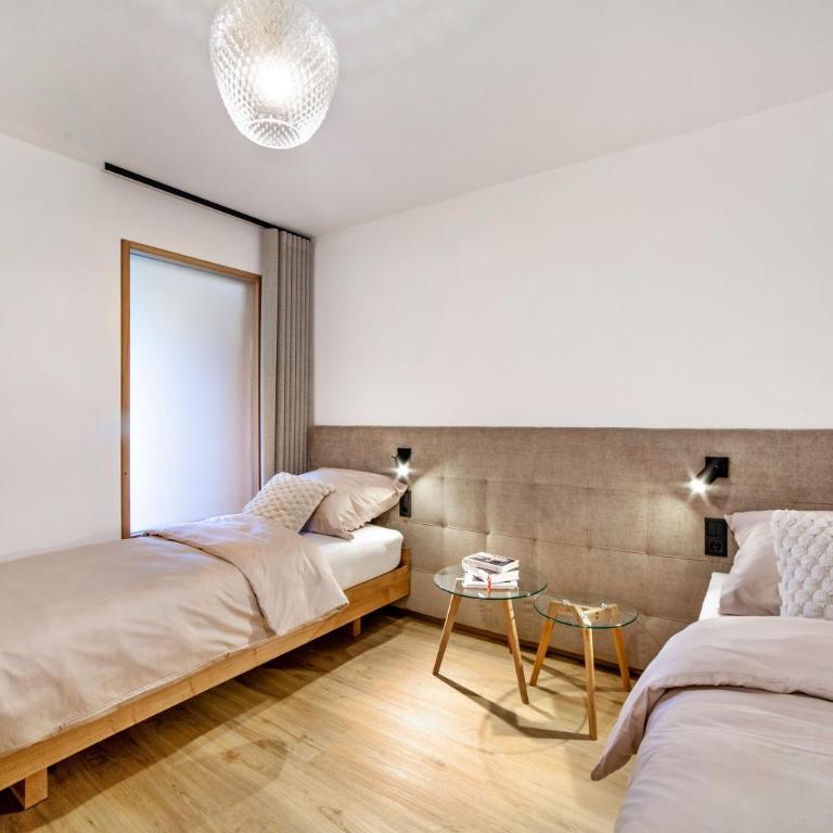 Apartment Berta - Two-Bedroom Deluxe Apartment with Garden View - 15