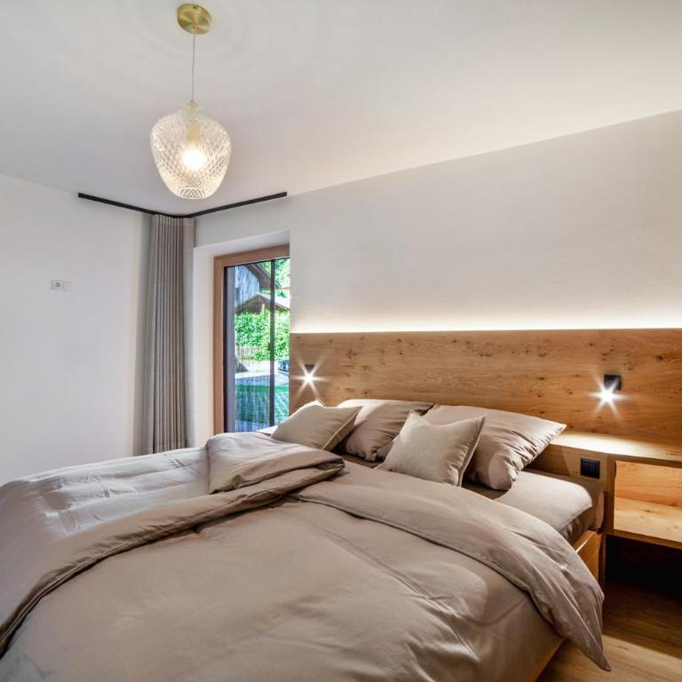 Apartment Berta - Two-Bedroom Deluxe Apartment with Garden View - 14