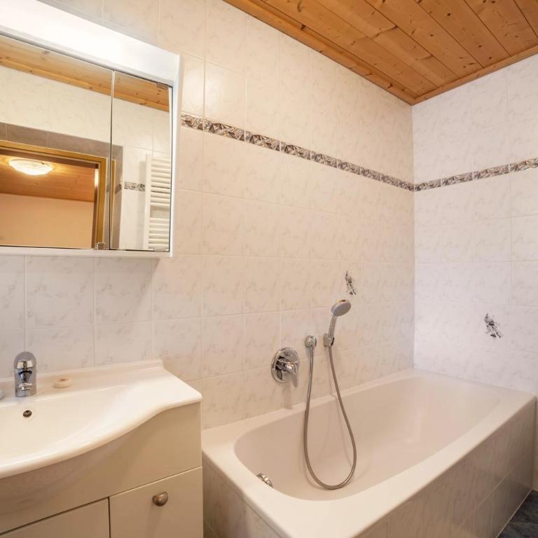 Masulhof Ferienwohnung Löwenzahn - Apartamento Deluxe de 2 dormitorios con vistas al jardín - 26