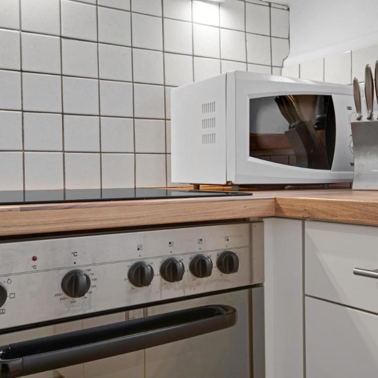 Rafaser - Apartment Albina - Appartement 1 Chambre Supérieur avec Balcon - 2