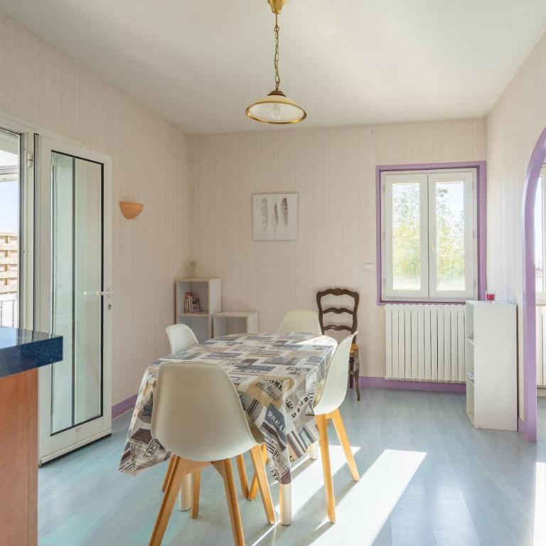 Maison vacance proche plage Royan - Two-Bedroom House - 11