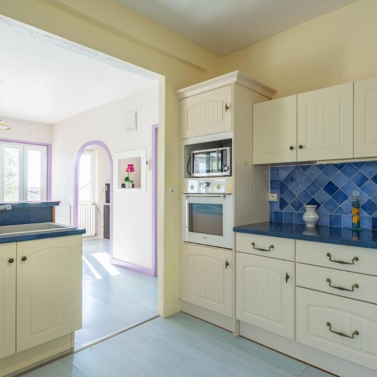 Maison vacance proche plage Royan - Two-Bedroom House - 10