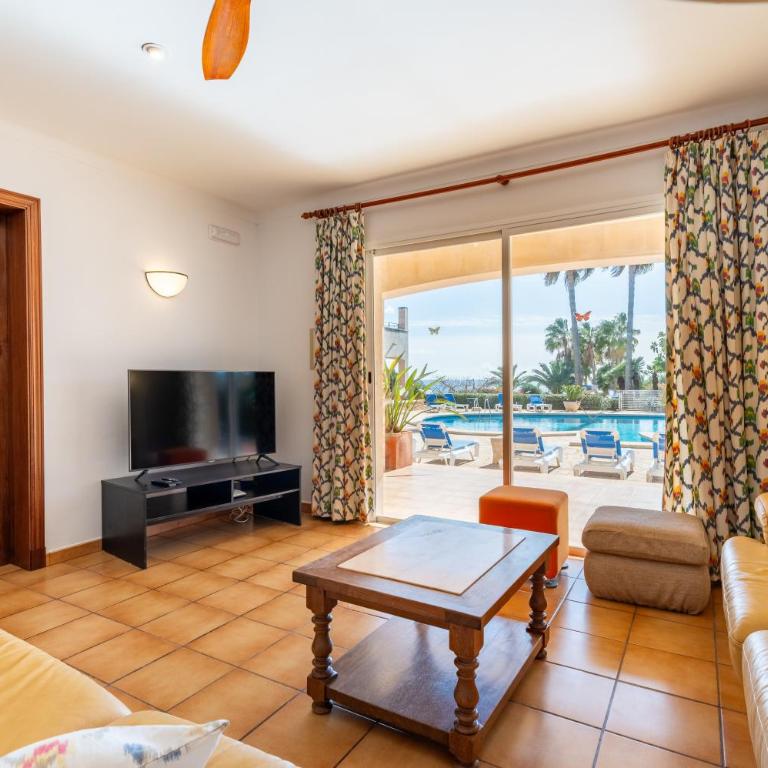 Residencial Planta Baja Cerca Playa - Villa con vistas al mar - 4