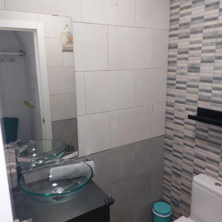 Bonito bungalow en la playa - Three-Bedroom House - 16