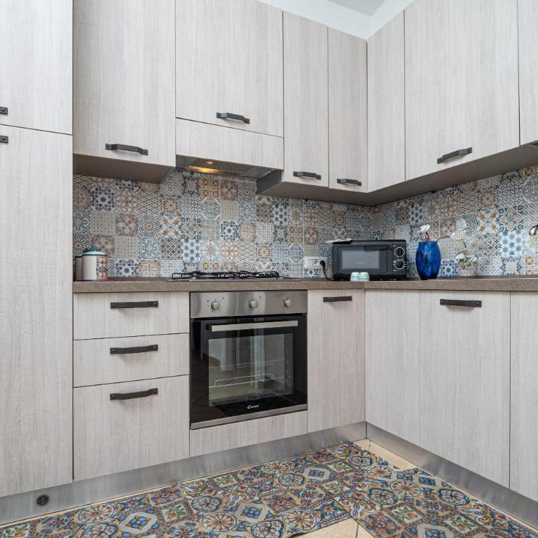 Trilo 600mt da La Cinta - Two-Bedroom Deluxe Apartment with Balcony - 5