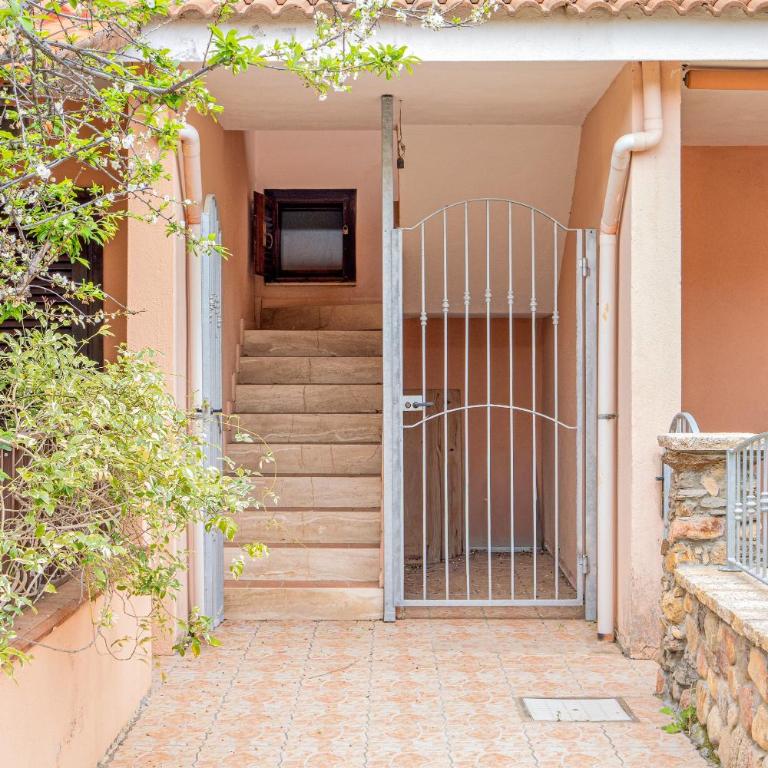 Trilo 600mt da La Cinta - Two-Bedroom Deluxe Apartment with Balcony - 20