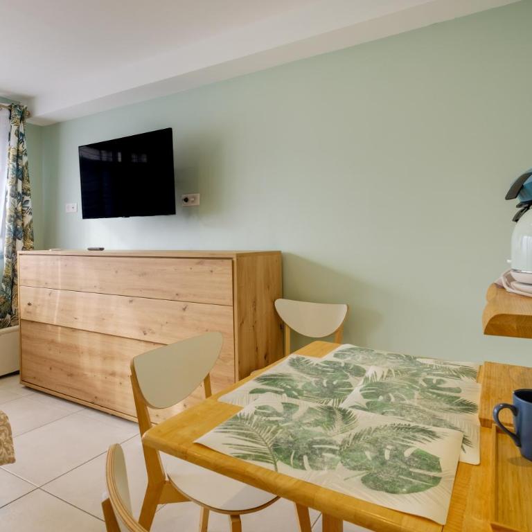 Studio pour 3 - Villeneuve Loubet - Studio Supérieur - 10