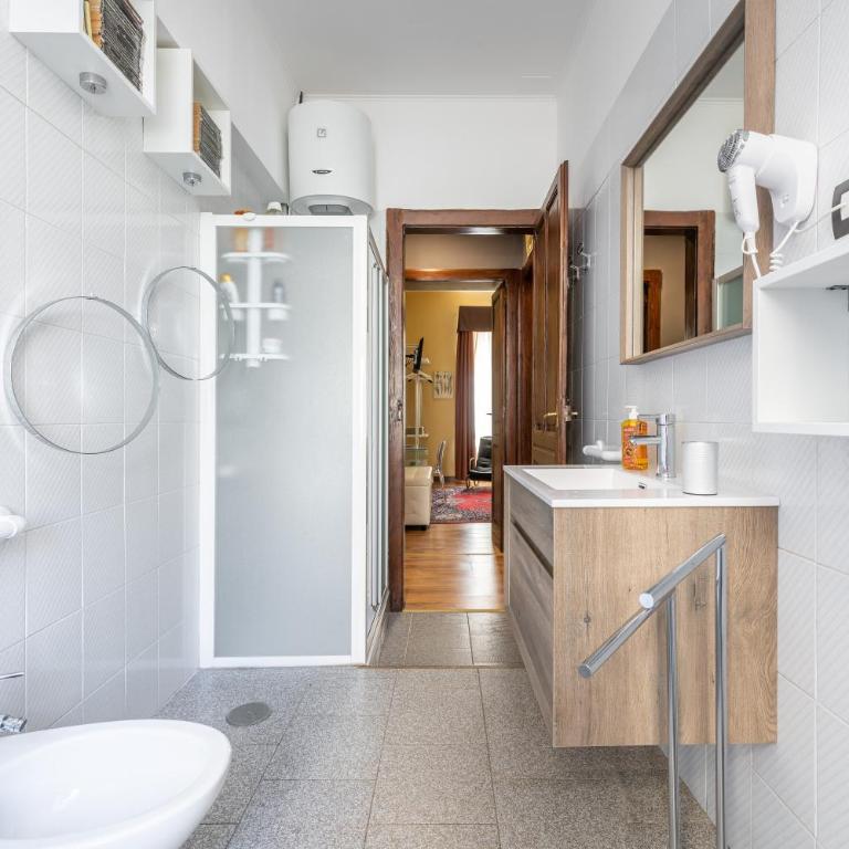 Leonardo da Vinci - Cagliari - Appartamento Premium con 3 Camere da Letto e Balcone - 21