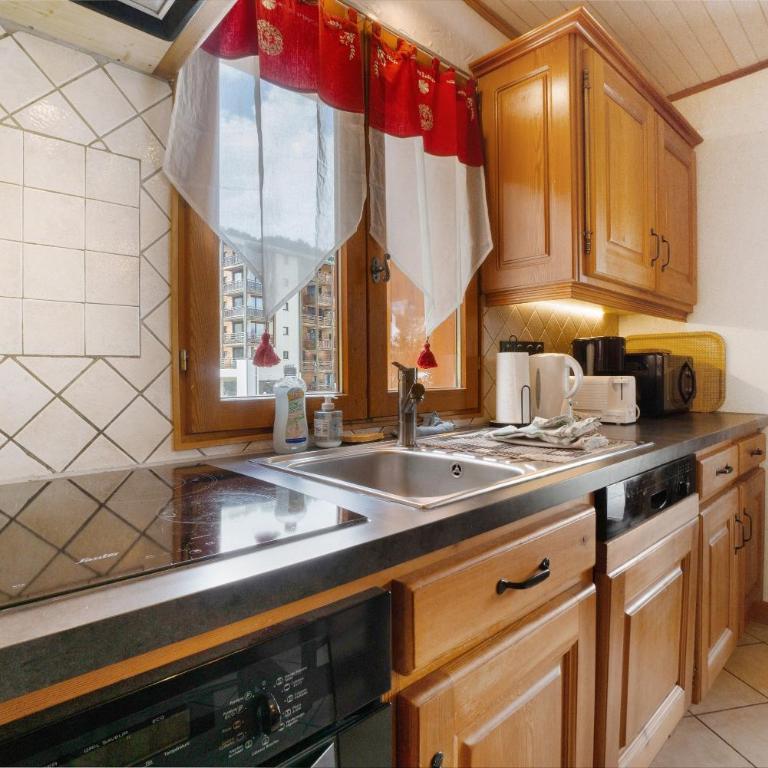 Chez Stephane et Estelle - Appartement avec Terrasse - 9
