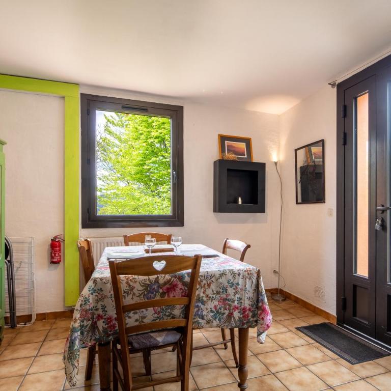 Studio avec Jardin à Bagneres - Appartamento Superior con 1 Camera da Letto e Balcone - 10