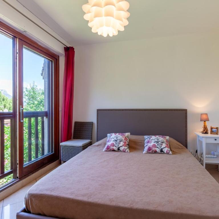 Jolie Maison Proche Plage - Three-Bedroom House - 10