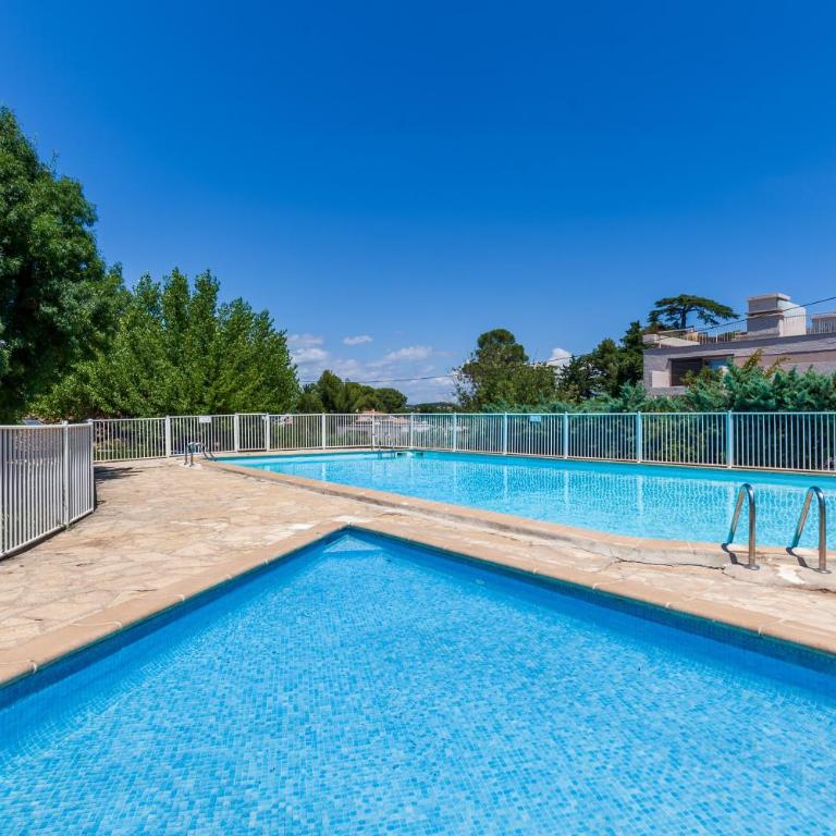 Jolie Maison Proche Plage - Three-Bedroom House - 2