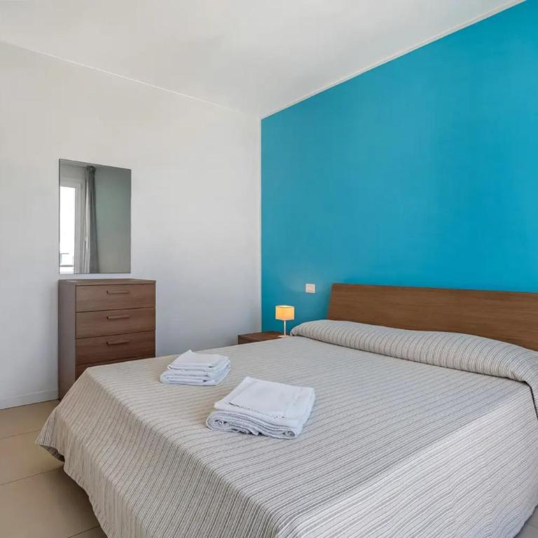 Residence Blu Village - Appartamento Deluxe con 2 Camere da Letto e Vista Giardino - 14