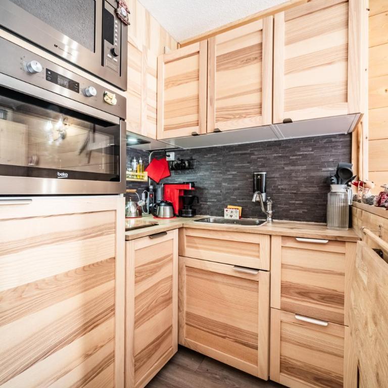 Studio Les Pralyssimes - Appartement 1 Chambre - Vue sur Jardin - 11