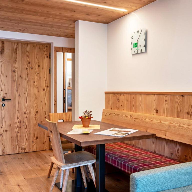 Guntschöllerhof Mendelkamm - Appartamento Premium con 3 Camere da Letto e Balcone - 9