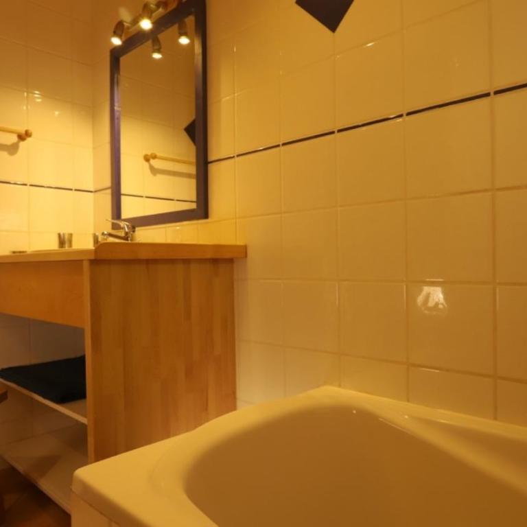 Chalet l'Alpaga - Appartamento Premium con 3 Camere da Letto e Balcone - 11