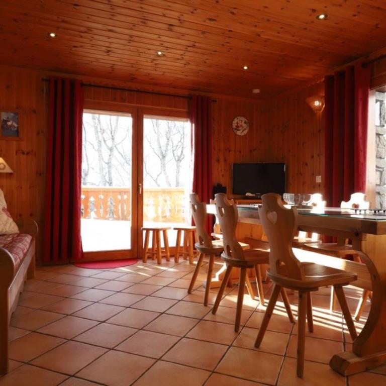 Chalet l'Alpaga - Appartamento Premium con 3 Camere da Letto e Balcone - 1