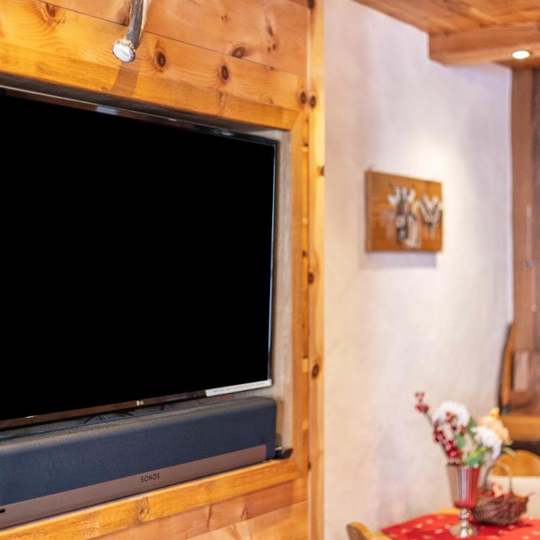 Chalet Bergliebe mit Zirbenholz - Studio mit Bergblick - 9