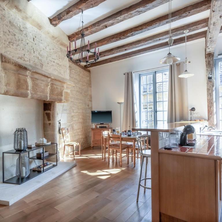 Appartement de Caractère - Superior Apartment with City View - 1