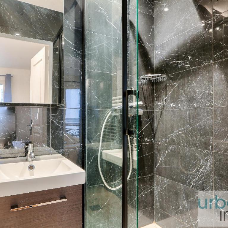 UrbanFlat 103 - Grand appartement - Grands Boulevards - Apartment - 9