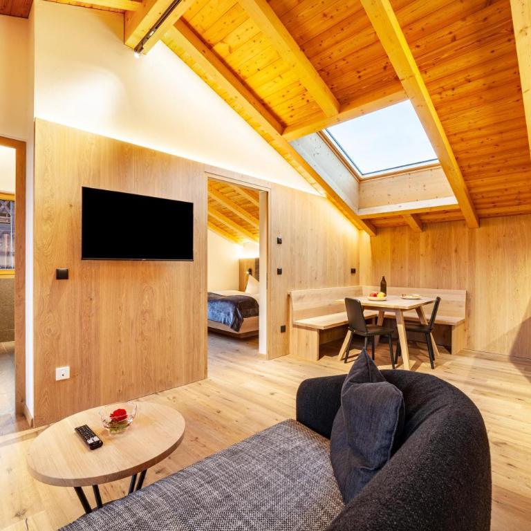 Huetterhof Apartement Herbischt - Appartamento Deluxe con 2 Camere da Letto e Vista Giardino - 8
