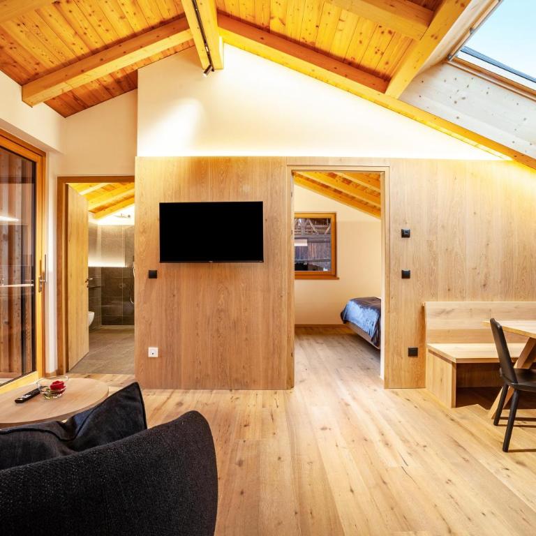 Huetterhof Apartement Herbischt - Appartamento Deluxe con 2 Camere da Letto e Vista Giardino - 1