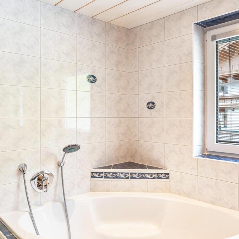 Haus Alpenheim Apartment 3 - Appartement 3 Chambres Premium avec Balcon - 19