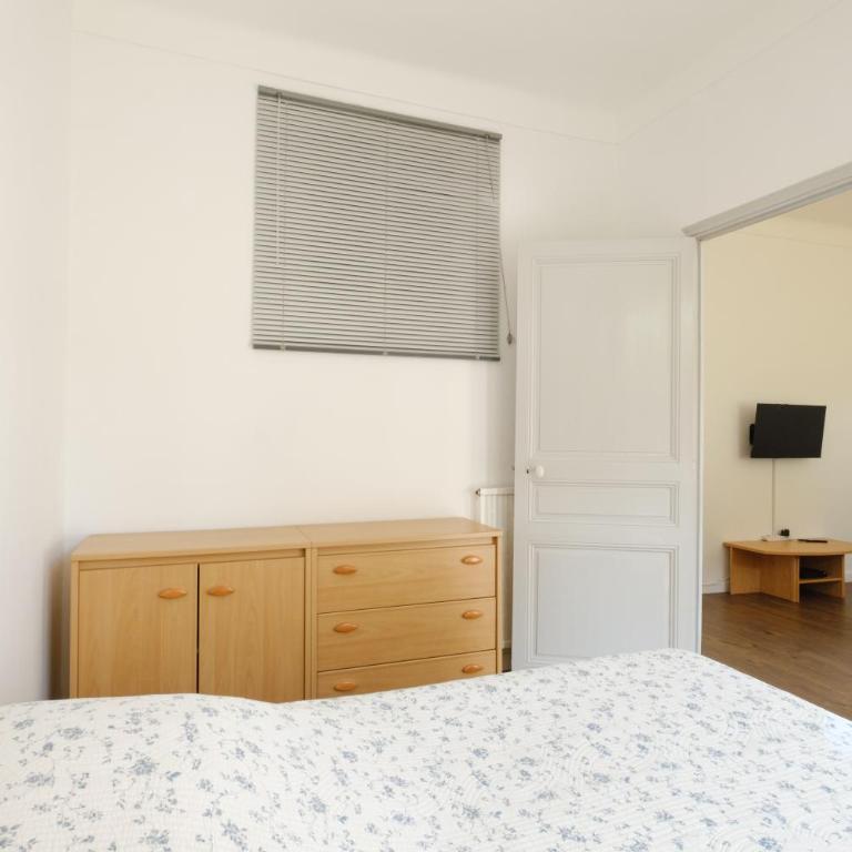 Le Villeneuve Village - Two-Bedroom Deluxe Apartment with Garden View - 7