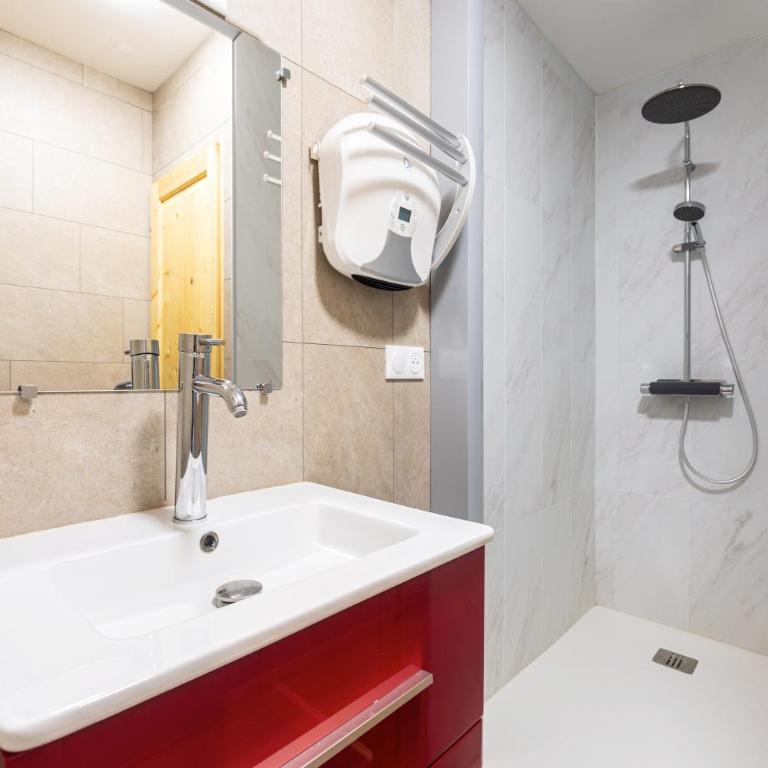 L' edelweiss - Appartement 1 Chambre Supérieur avec Balcon - 18