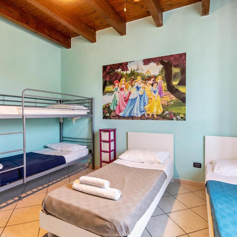 House Verona Fh - Two-Bedroom Deluxe Apartment with Balcony - 11