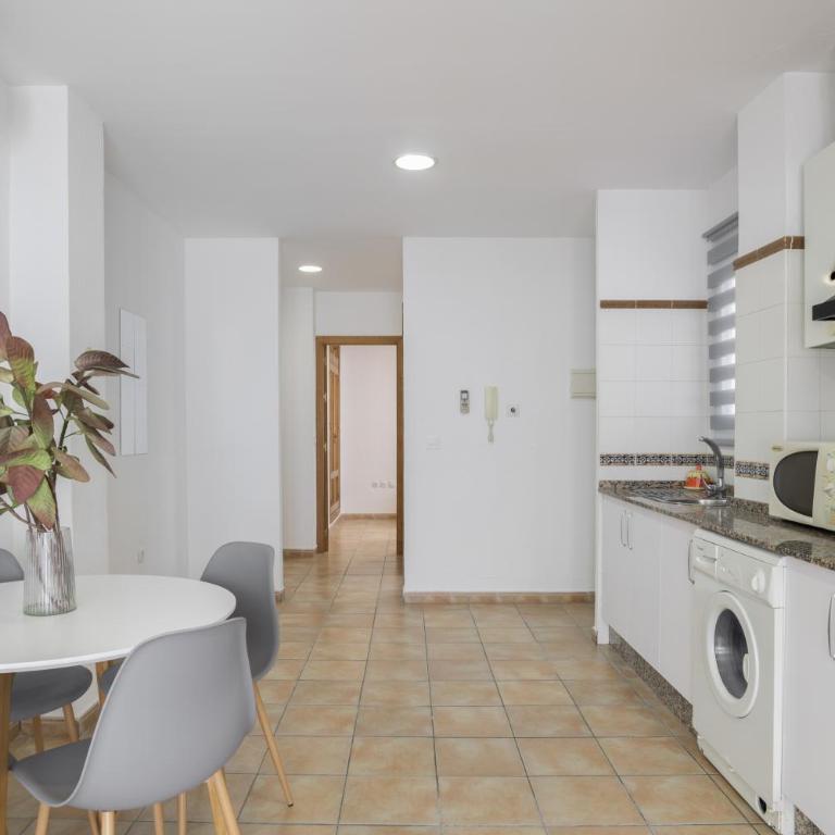 Apartamento Perez Zara 5 - Apartamento Superior con vistas a la ciudad - 4