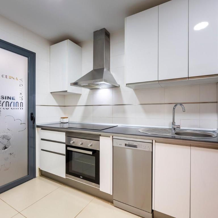 Sofie apartamento turístico - Two-Bedroom Deluxe Apartment with Ocean View - 7