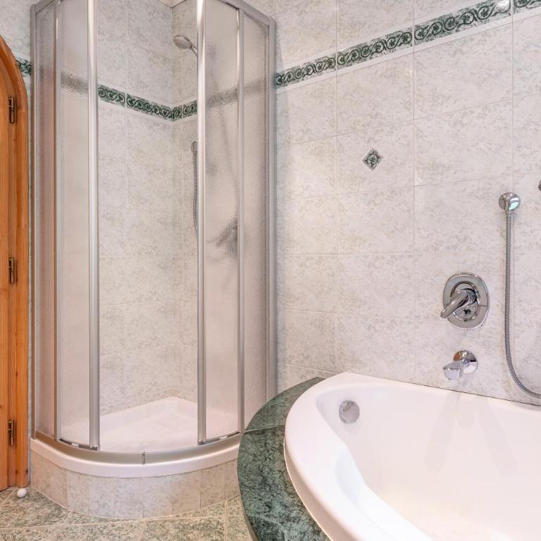Eggerhof im Sarntal - Premium Apartment mit 3 Schlafzimmern und Balkon - 23