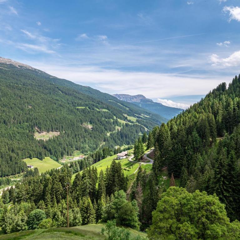 Eggerhof im Sarntal - Premium Apartment mit 3 Schlafzimmern und Balkon - 3