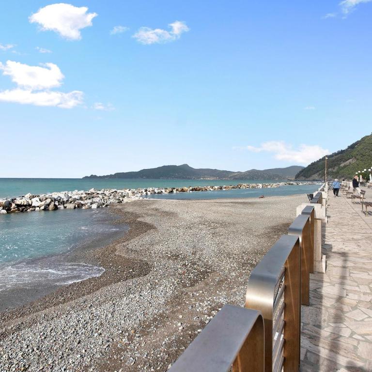 A due passi dal mare - Studio - Vue sur Mer - 3