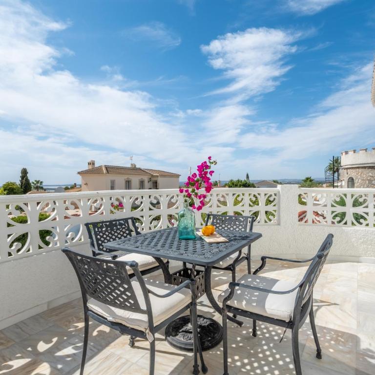 Modern villa with great location - Villa con vistas al mar - 17