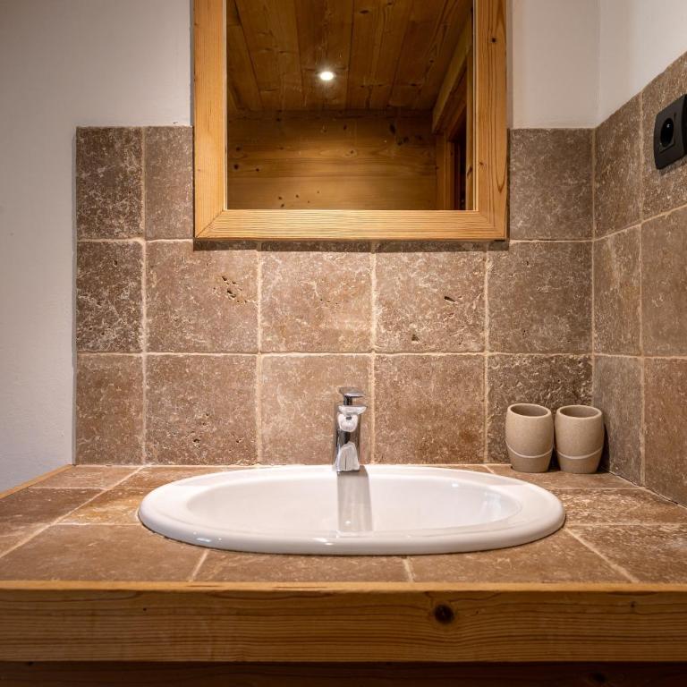 Les Chalets de la Revue - Appartement Supérieur - Vue sur Ville - 19