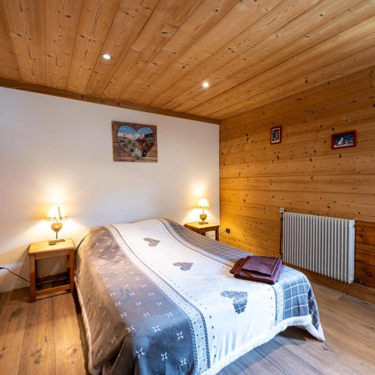 Les Chalets de la Revue - Appartement Supérieur - Vue sur Ville - 10